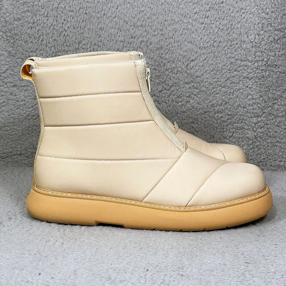 Toms Alpargata Mallow Puffer Womens Size 11‎ Boots Beige Repreve Matte 10018936